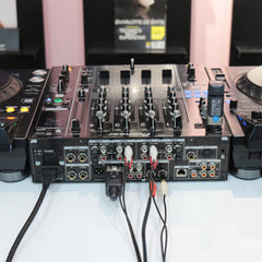 Xvive Dual Wireless Audio System For Audio  - Black Xvive Dual Wireless Audio System For Audio  - Black