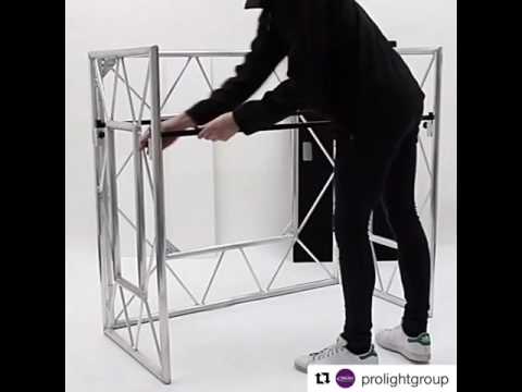 Equinox Truss Booth System