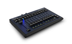 Contrôleur d'éclairage portable alimenté par USB ChamSys MagicQ Mini Connect