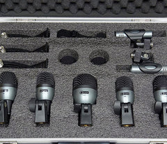 Carlsbro DM7P Ensemble de 7 microphones pour batterie dans un étui