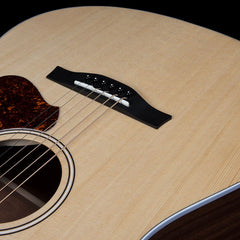 Godin Metropolis Classic Element Electro Acoustic Guitar W/bag