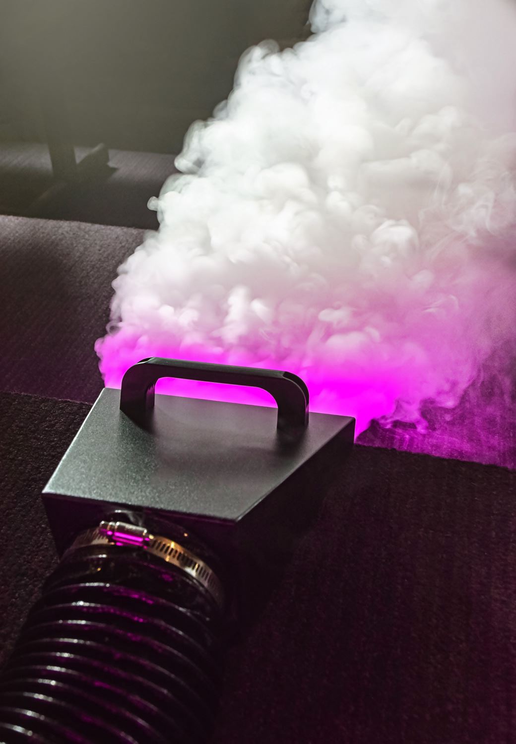 Dry Ice Effect Machine QTX Umbra-1200 Low Level Water Based Dry Ice Effect Fog Machine ...