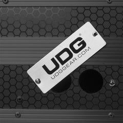 UDG Ultimate Flight Case Denon Prime 4+/ 4 Black Plus (Rollen)