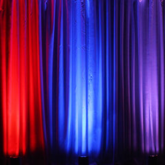 LEDJ Rapid QB1 Kabelloser LED-Uplighter (RGBW) in weißem Gehäuse