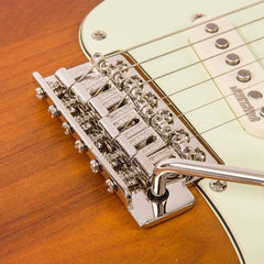 Vintage V6 Icon - Distressed Sunset Sunburst