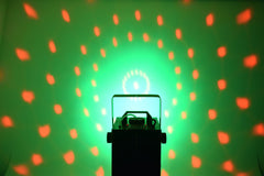 QTX SpheroSmoke: Kompakte 400-W-LED-Nebelmaschine mit RGB-Magic-Ball-Effekt