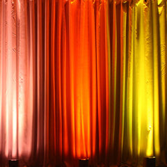 LEDJ Rapid QB1 Kabelloser LED-Uplighter (RGBW) in weißem Gehäuse