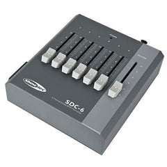 Showtec SDS-6 DMX-Controller, Faderpult, 6 Kanäle, batteriebetrieben und Netzteil