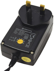 Mercury UK Schaltnetzteil (2250 mA 12 V)