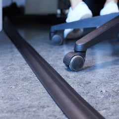 Adam Hall Accessories 859C 10 M3 Soft pvc cable crossover for floor 3m long