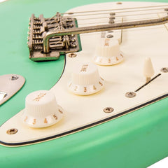 Vintage V6 Icon - Distressed Ventura Green
