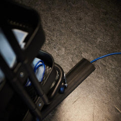 Adam Hall Accessories 859C 10 M3 Soft pvc cable crossover for floor 3m long